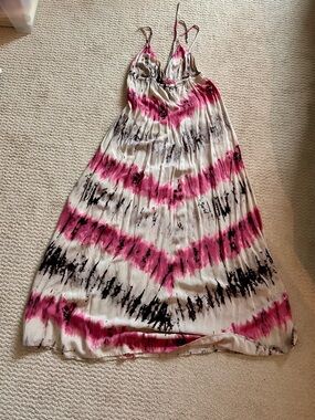 Women's Cream and Pink Tie-Dye Maxi dress
